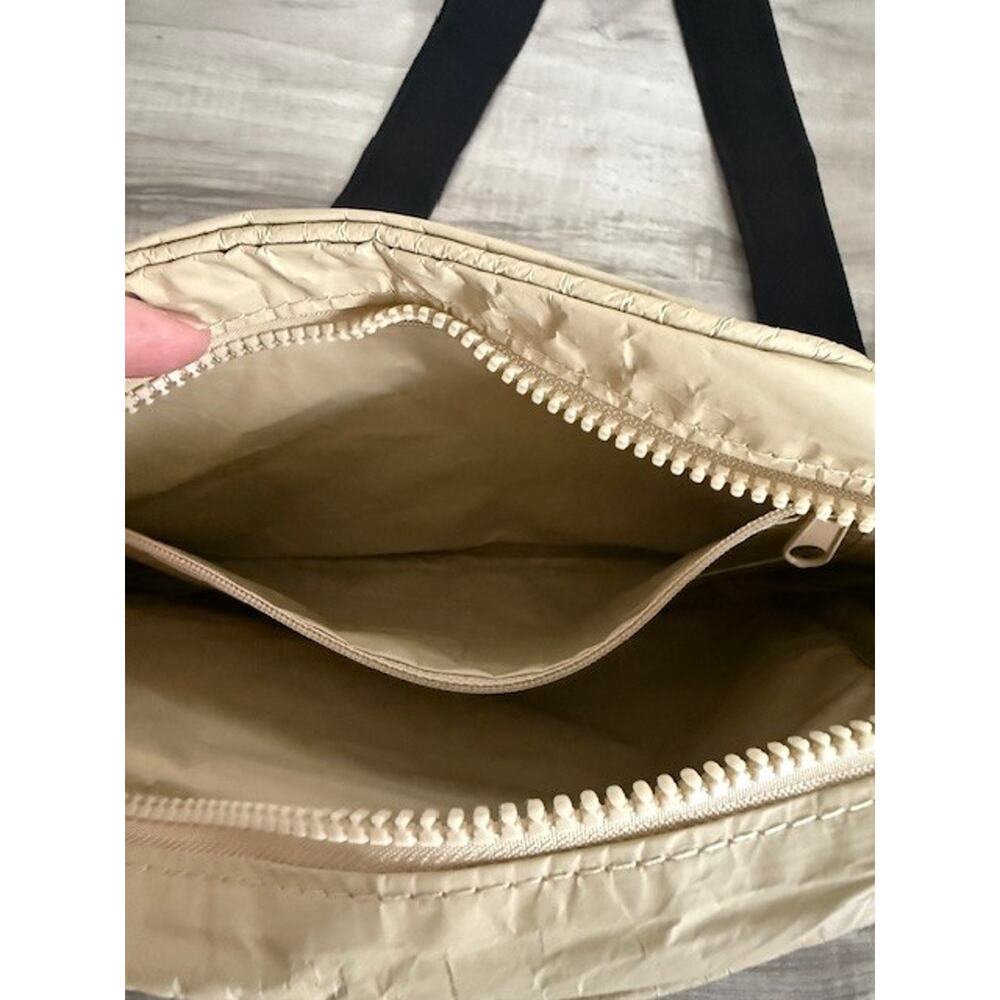 NWOT Aloha Collection LeTour Black on Dune Crossbody/Shoulder Bag - Picture 5 of 9